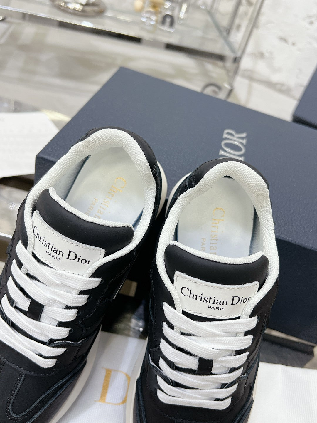 Sneakers