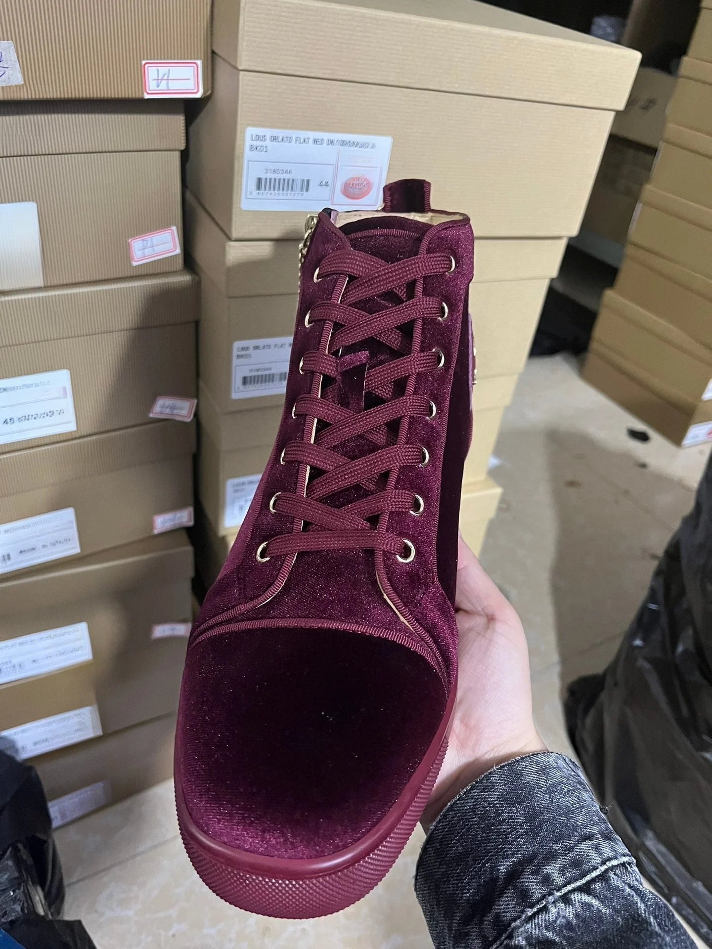 Sneakers