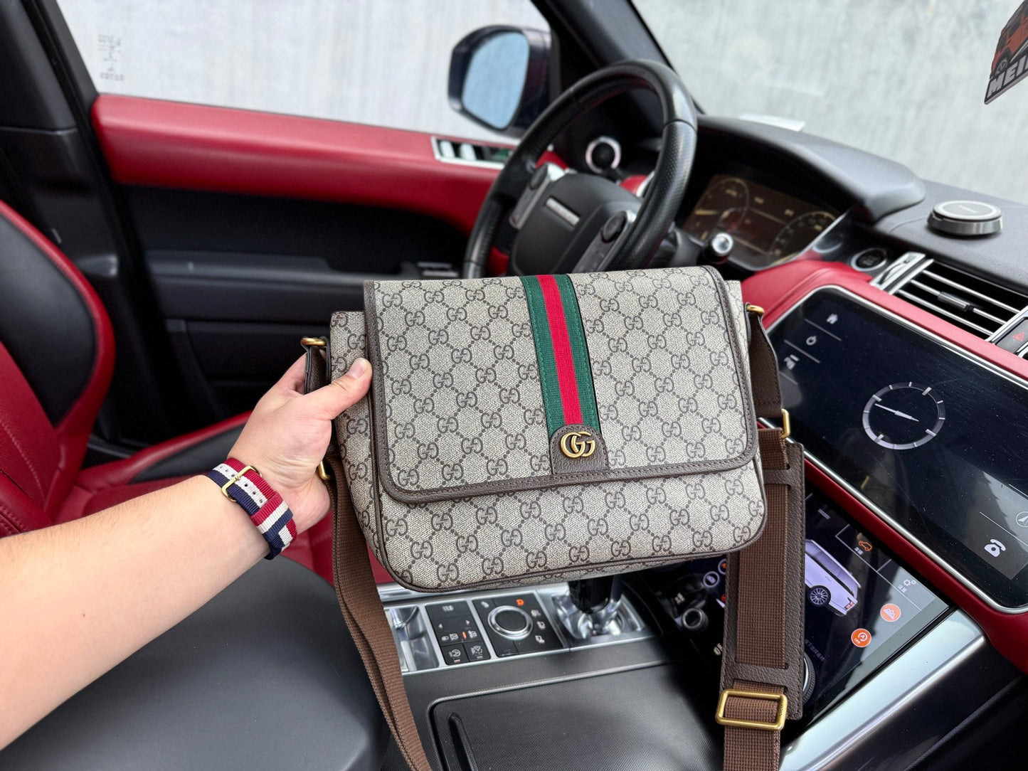 Shoulder Bags