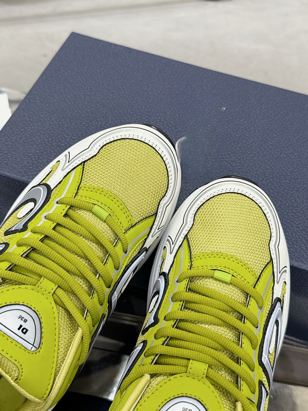 Sneakers