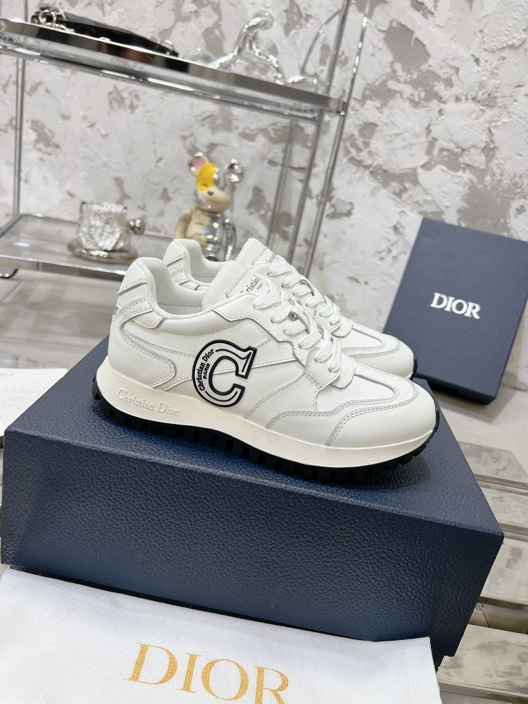 Sneakers