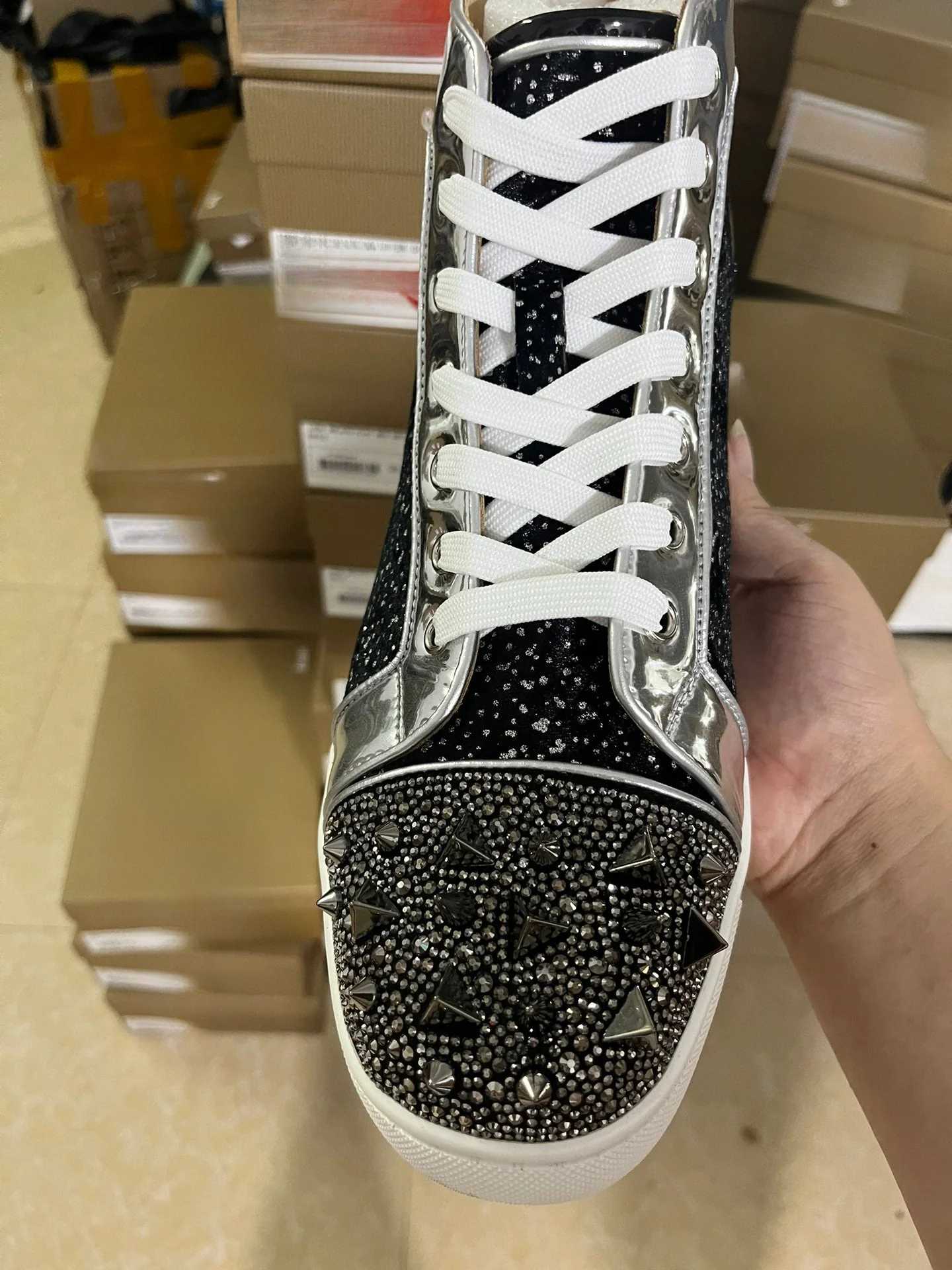 Sneakers