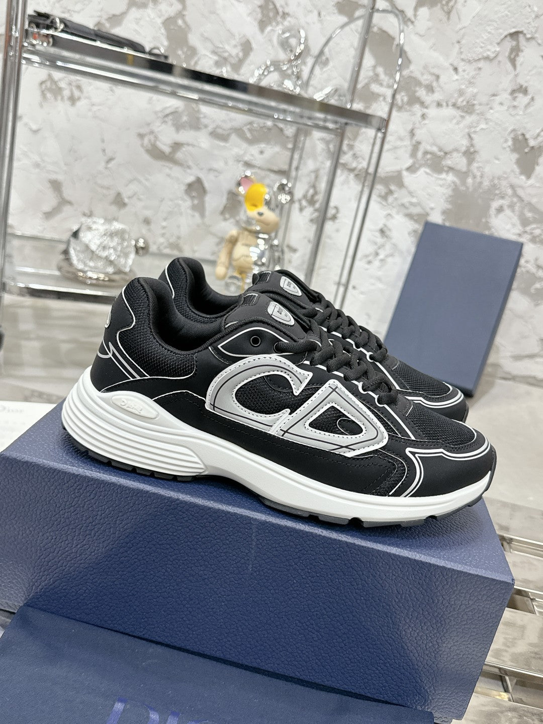 Sneakers