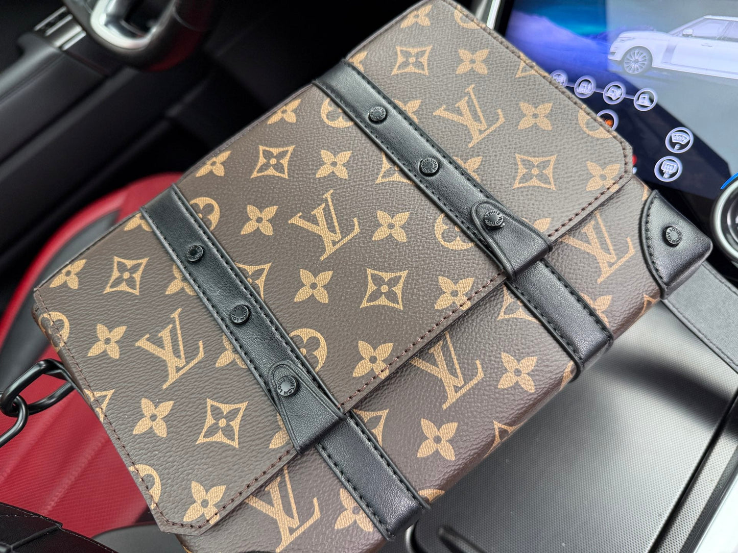 Shoulder Bags