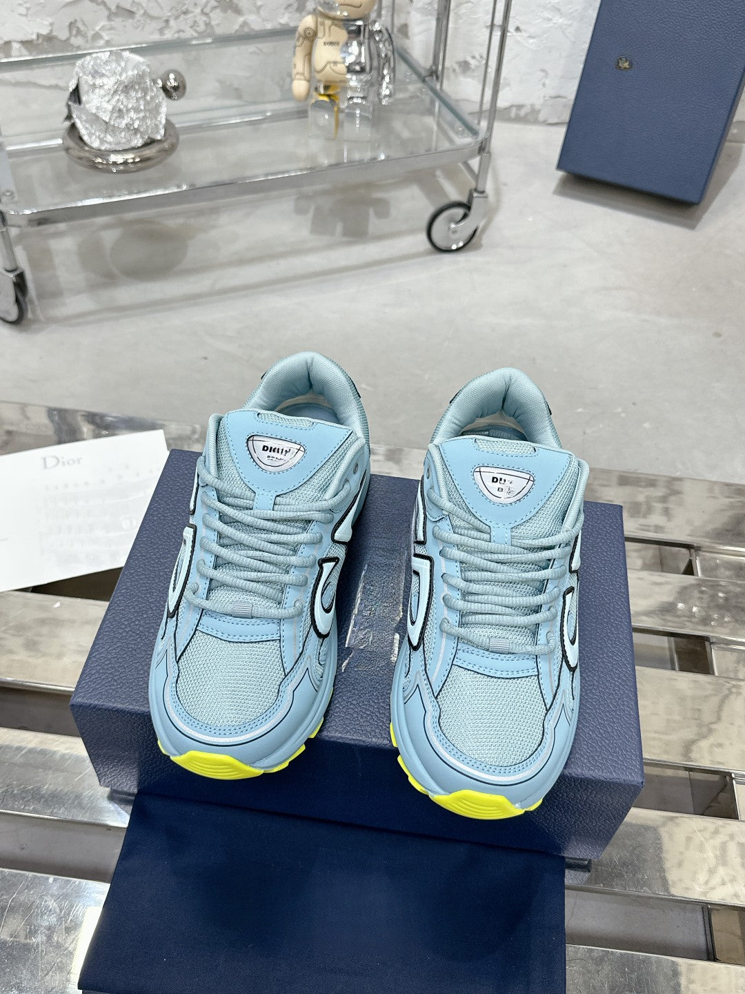 Sneakers