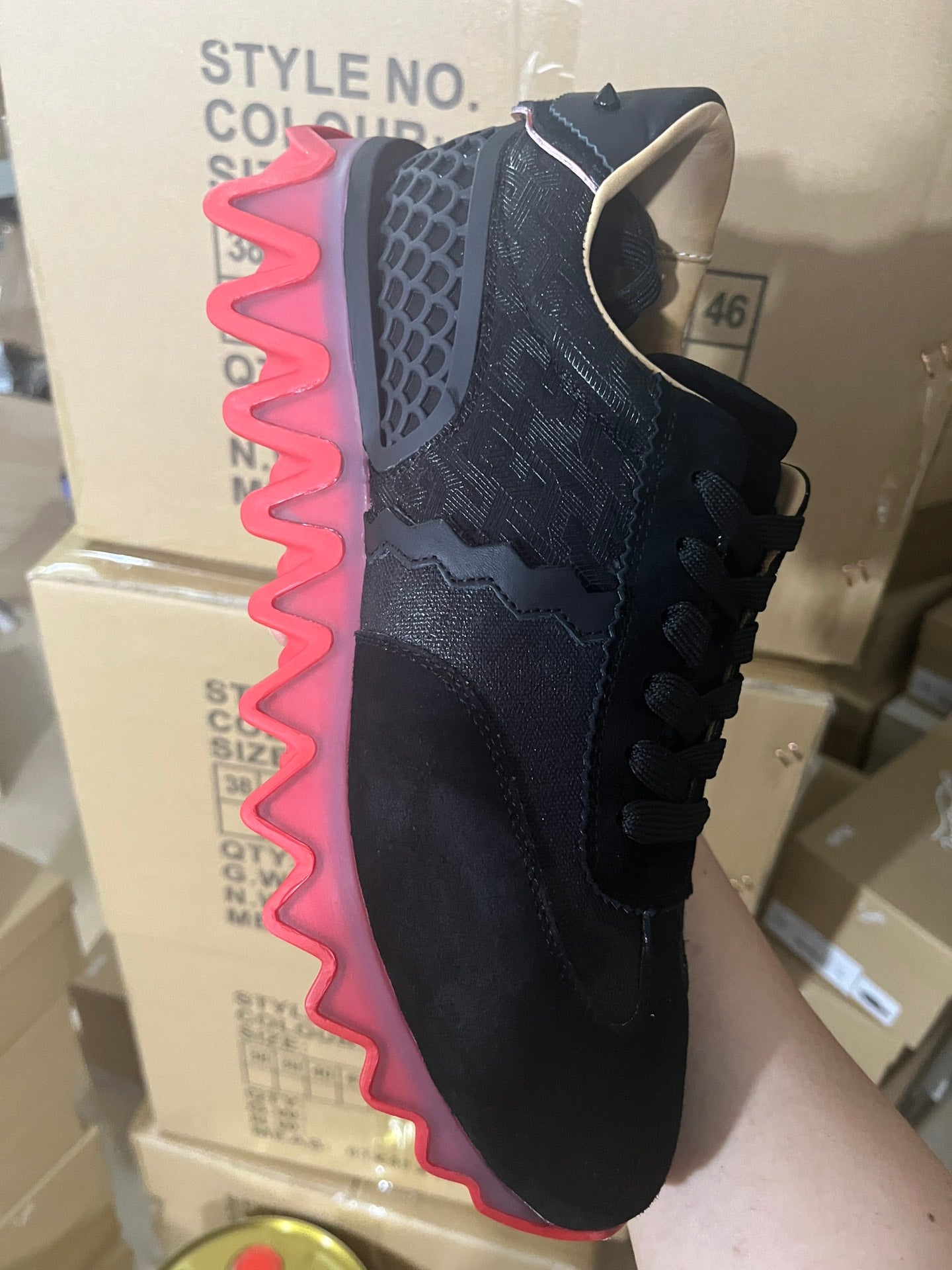 Sneaker