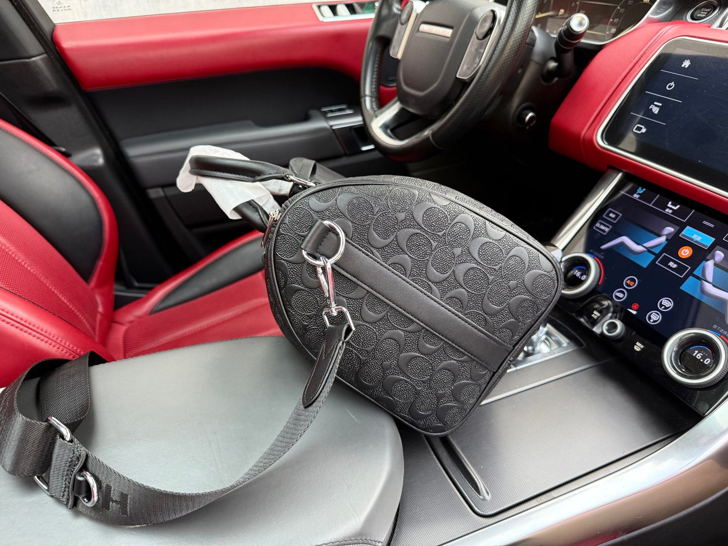 Shoulder Bags