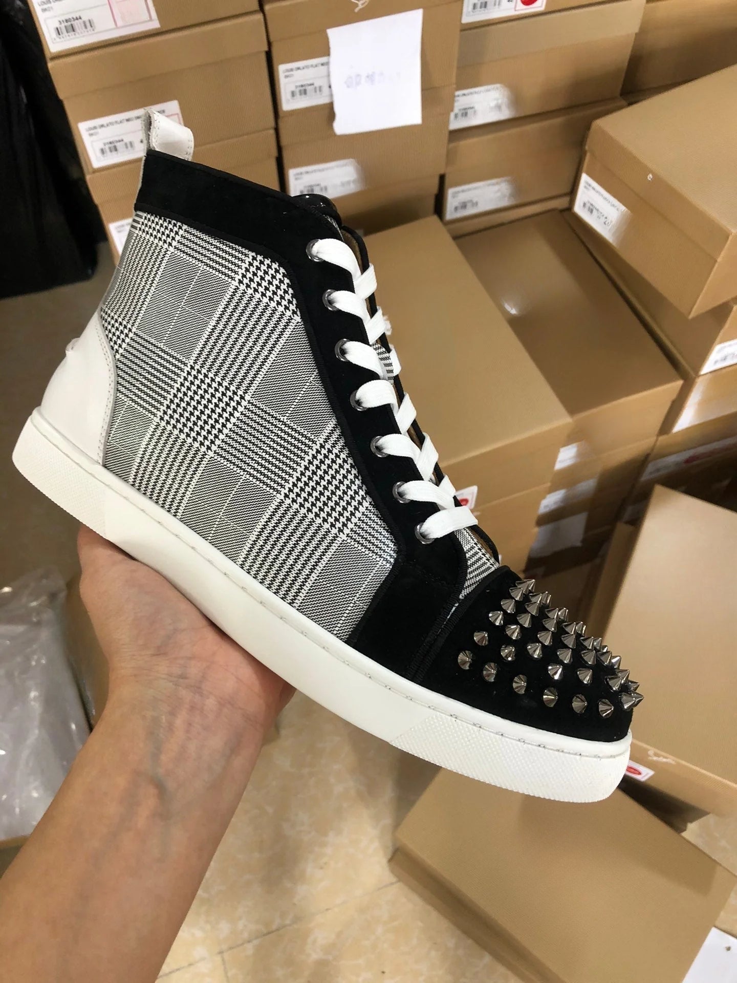 Sneakers