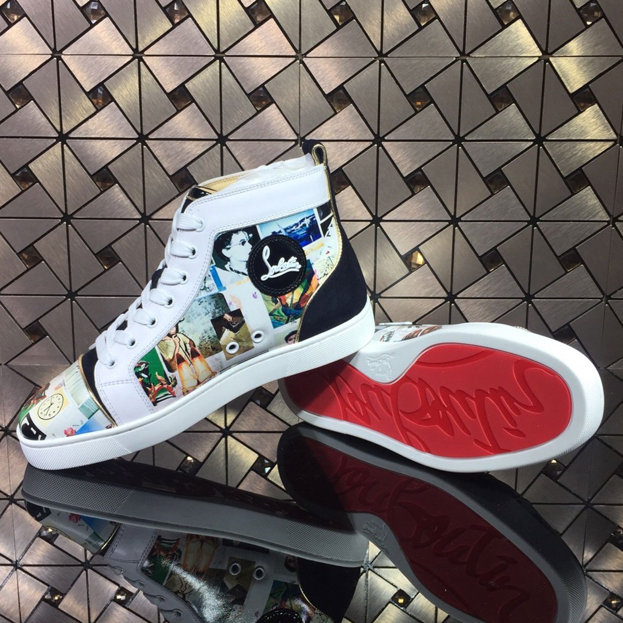 Sneakers