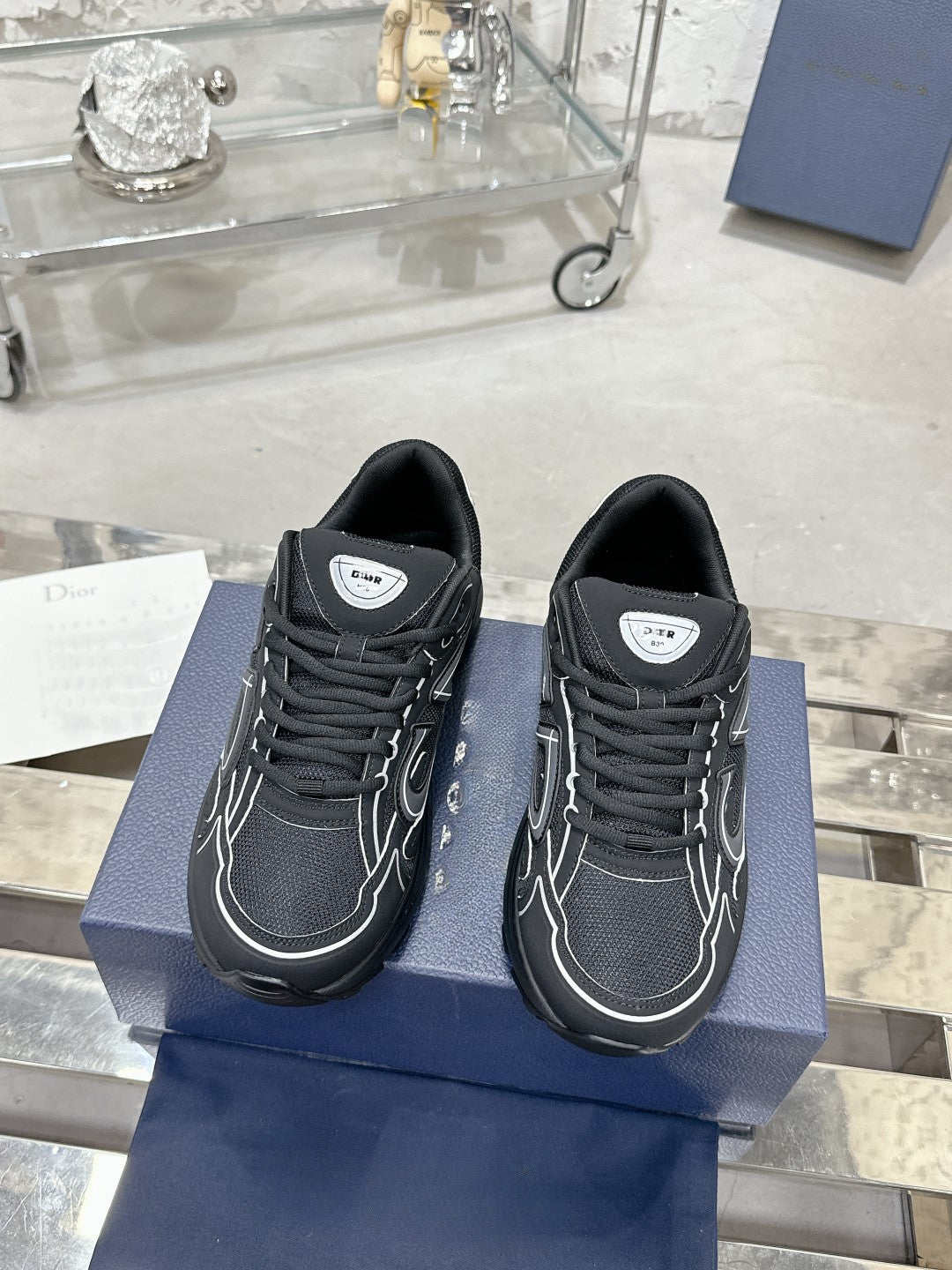 Sneakers