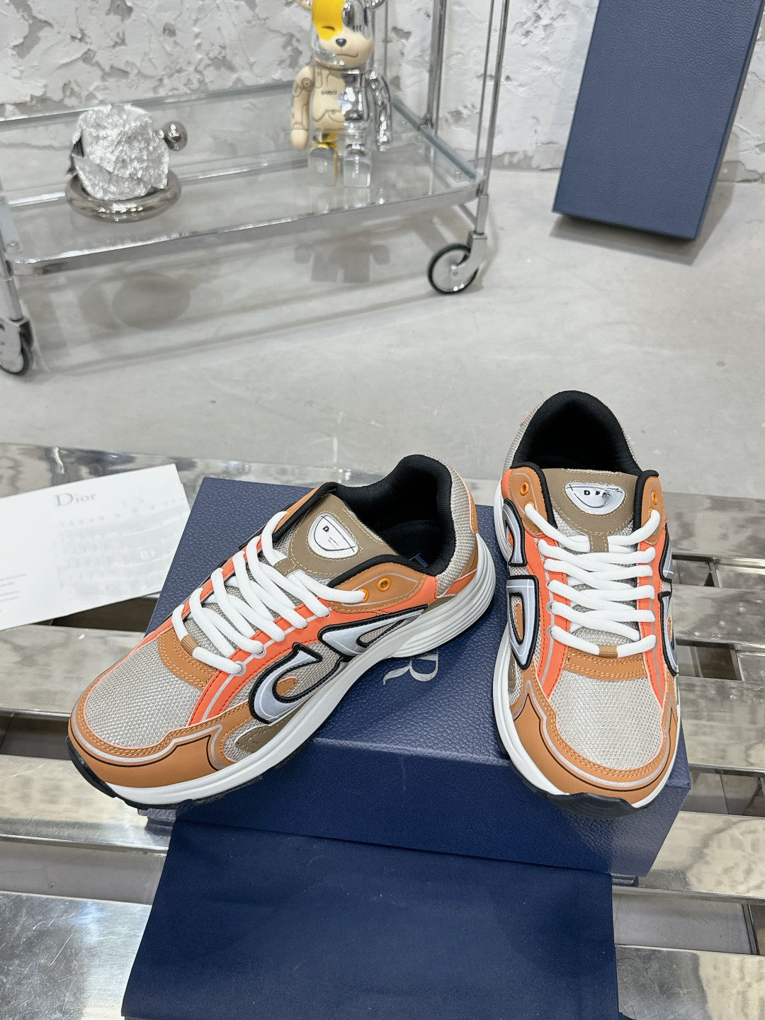 Sneakers