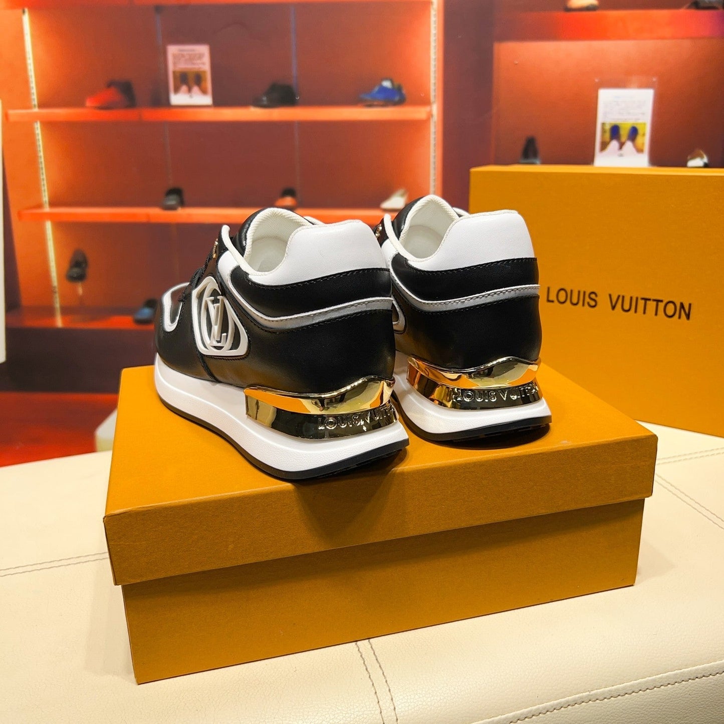 Sneakers