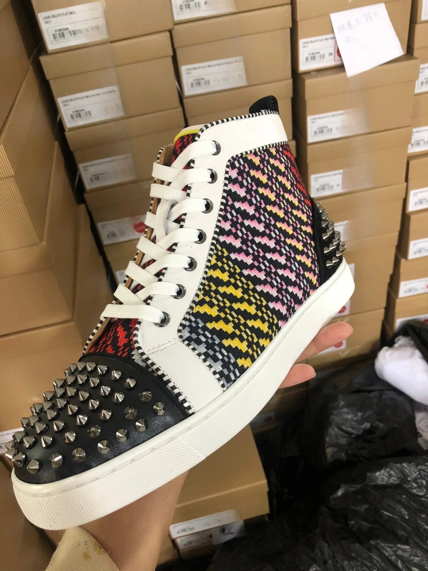 Sneaker