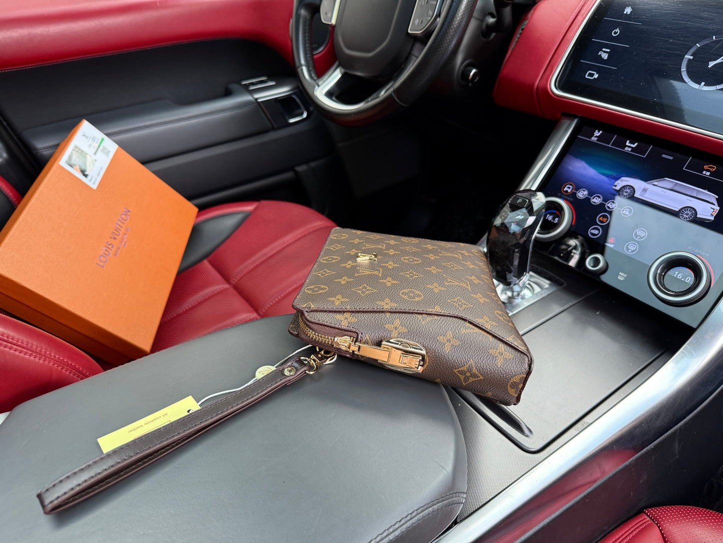 handbag