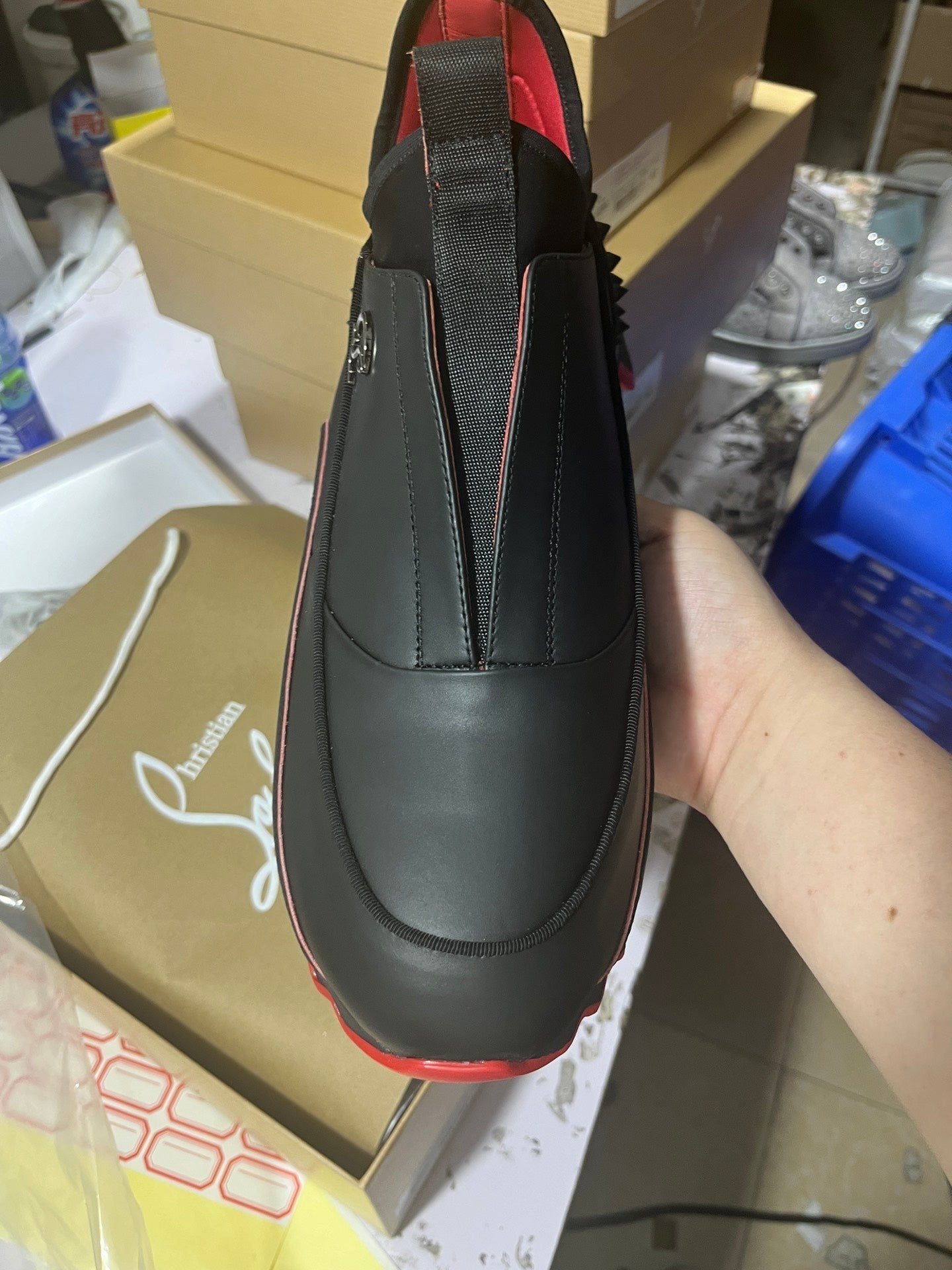 Sneaker