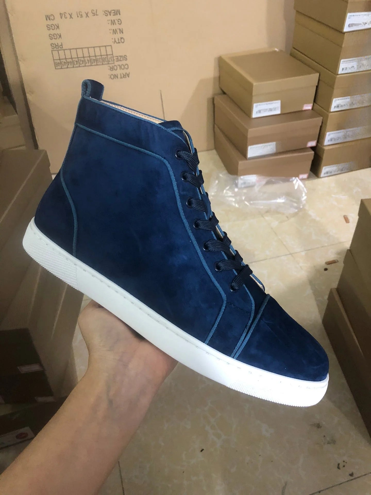 Sneaker