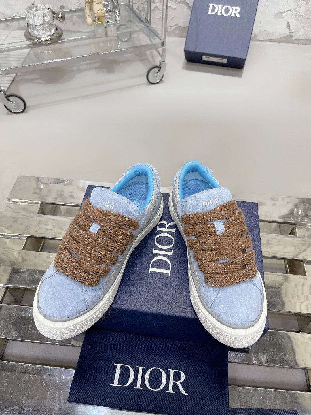 Sneakers