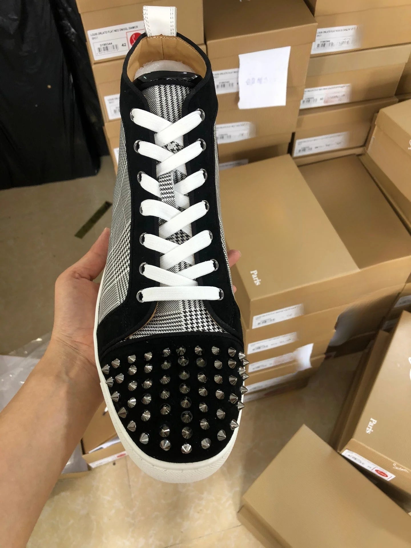 Sneakers