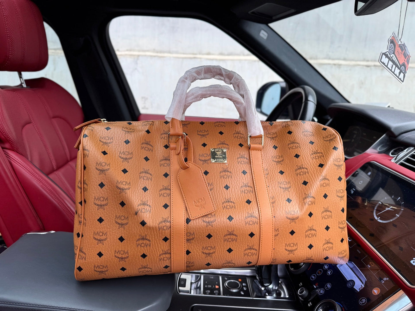 Shoulder Bags