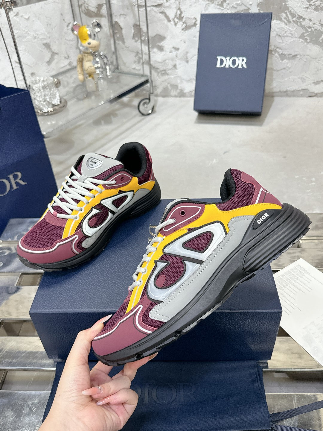 Sneakers
