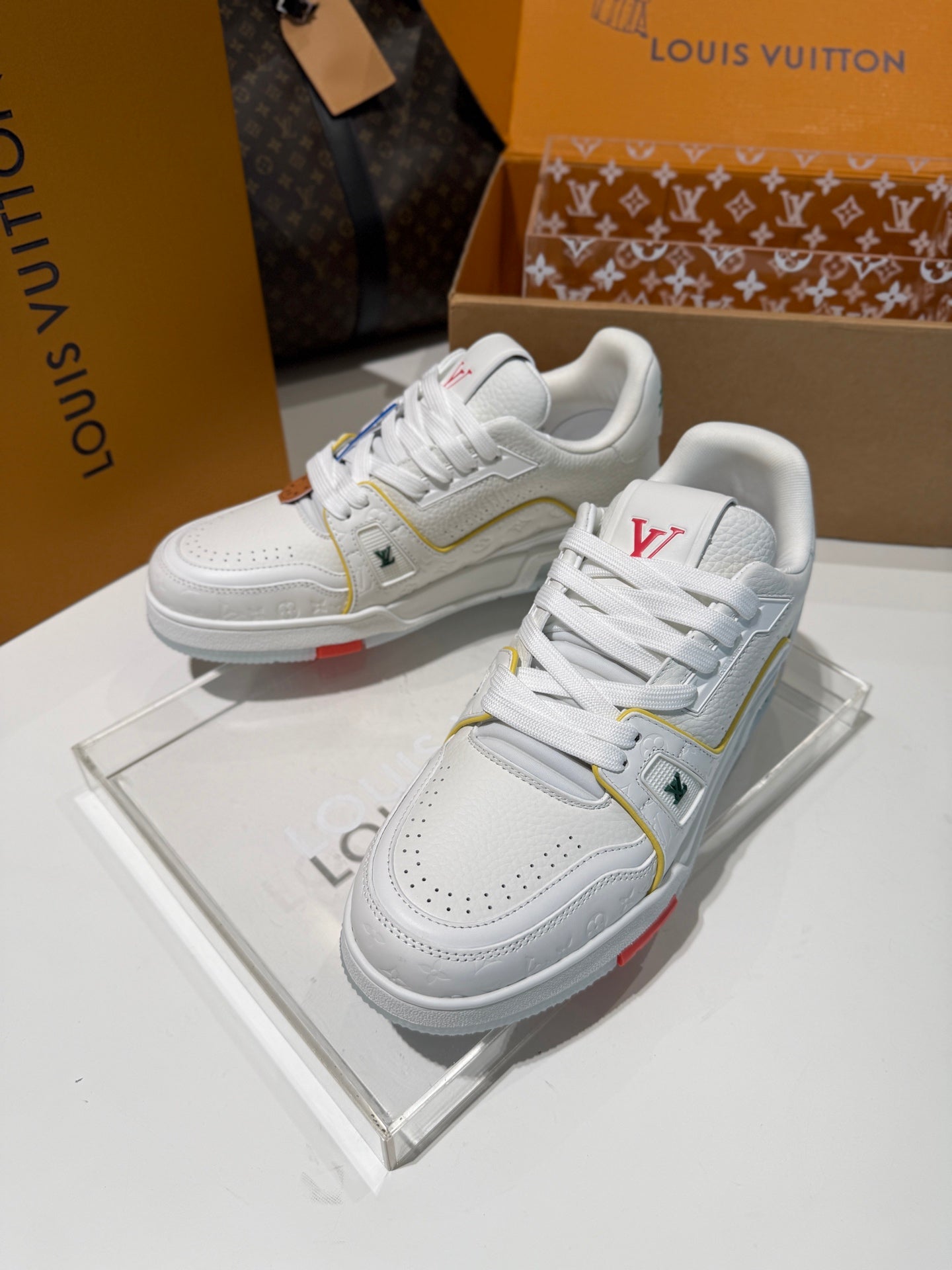 Sneakers