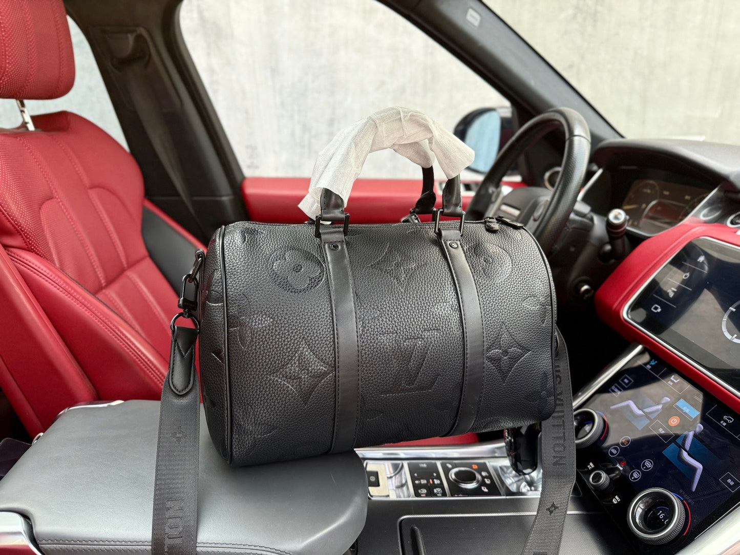 Shoulder Bags