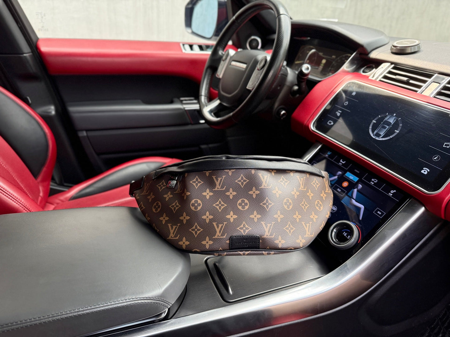 handbags