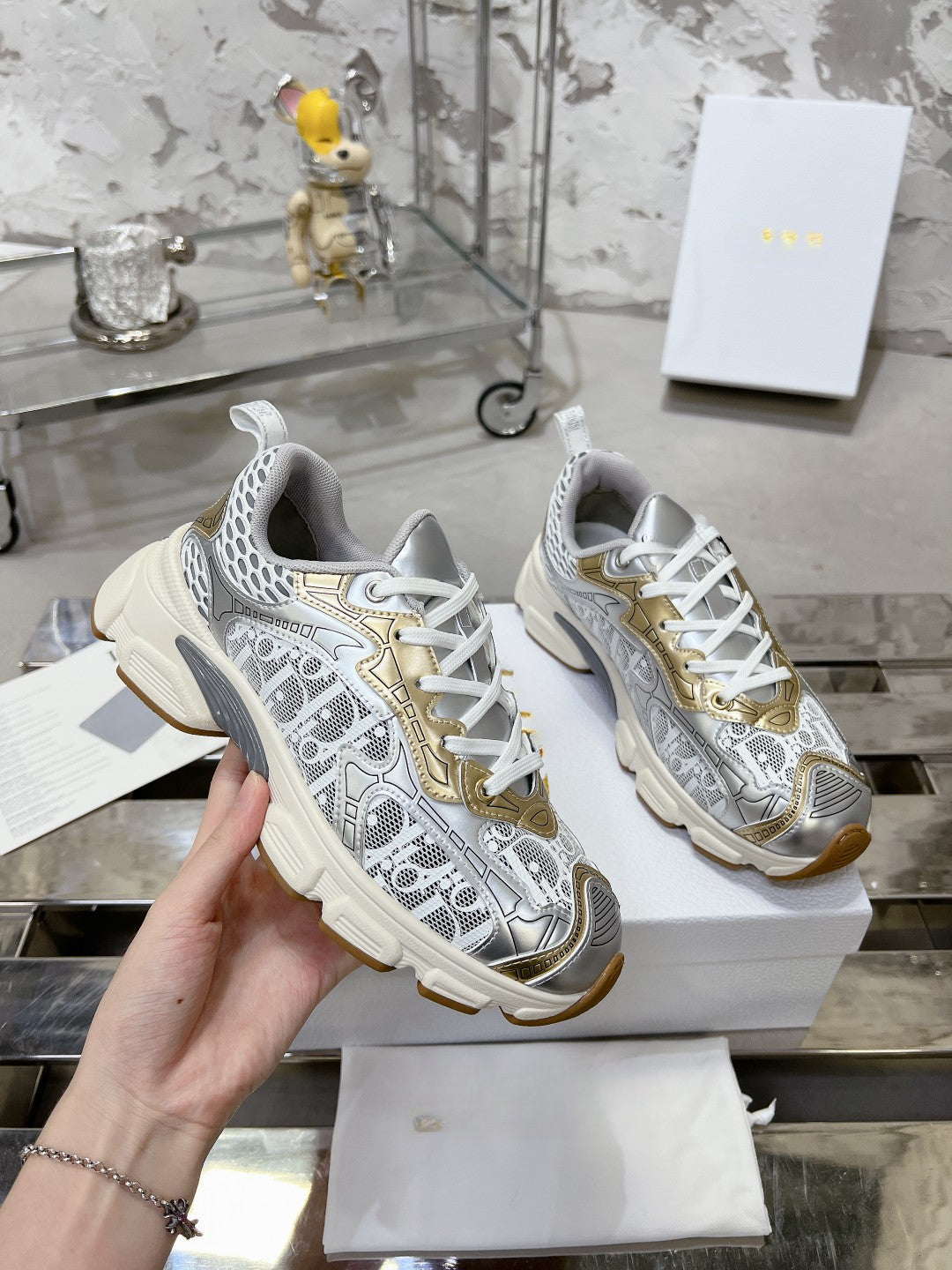 Sneakers