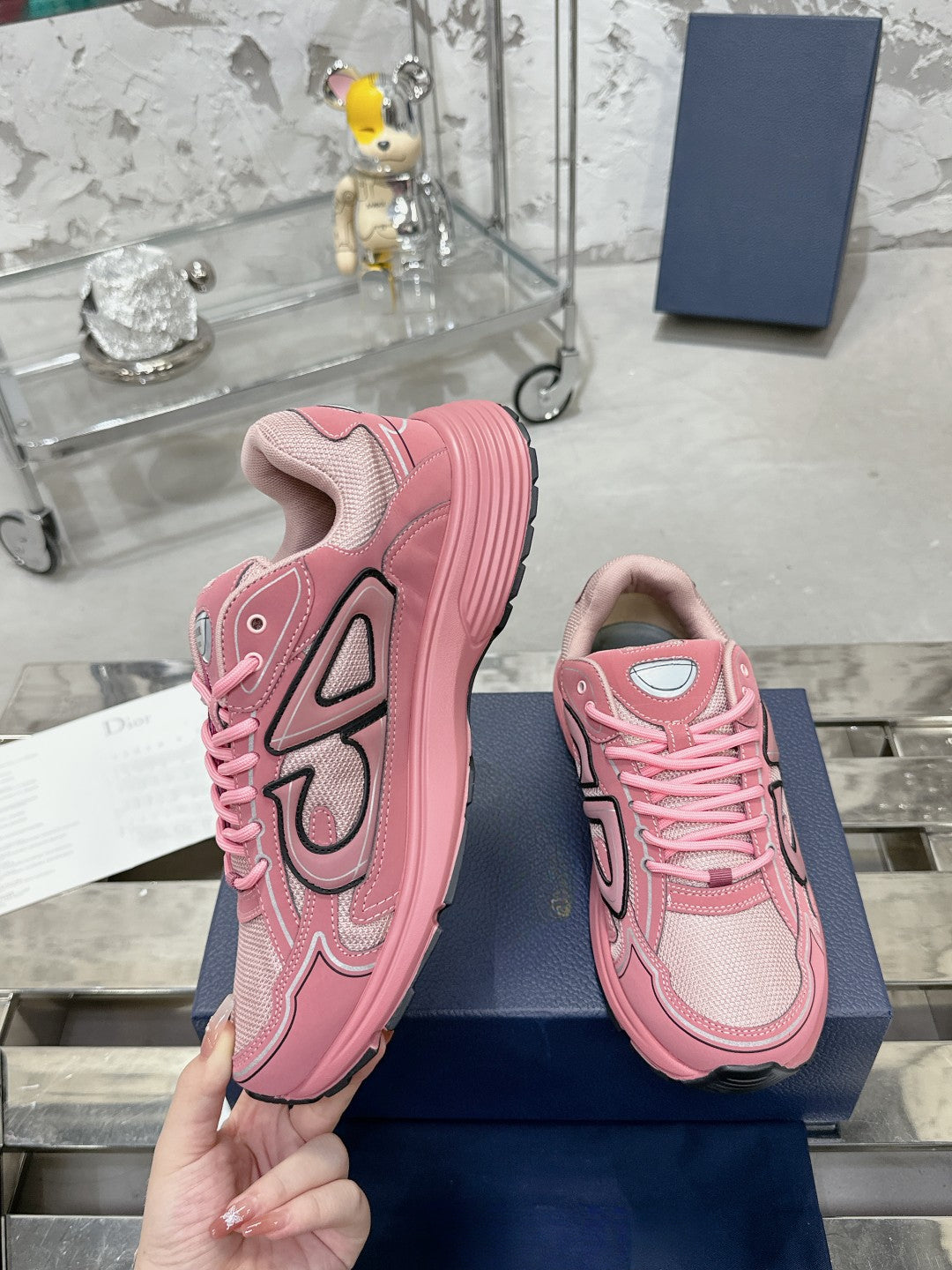 Sneakers