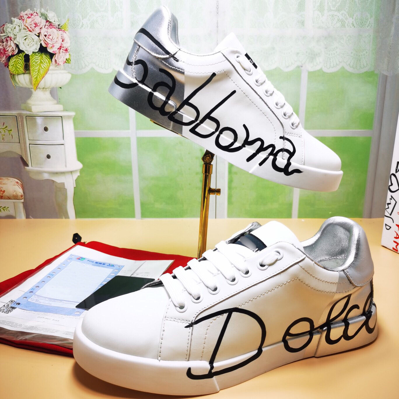 Sneakers