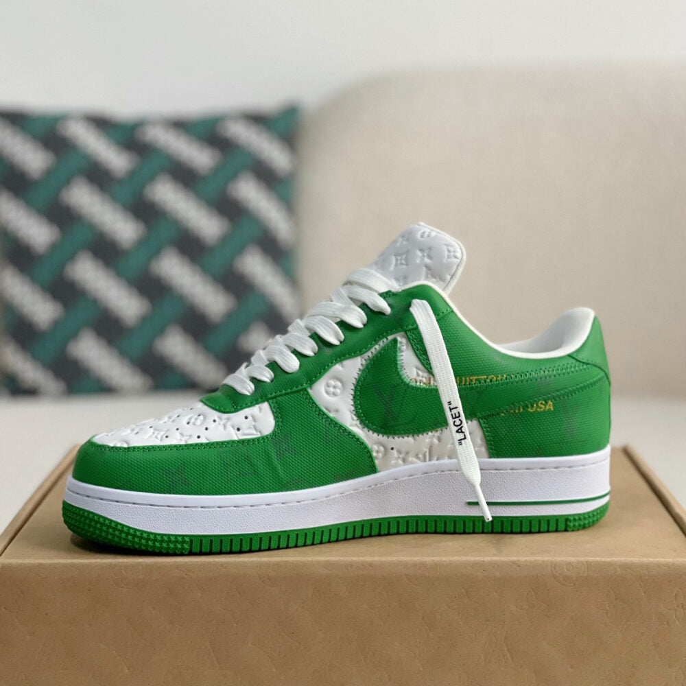 Sneaker