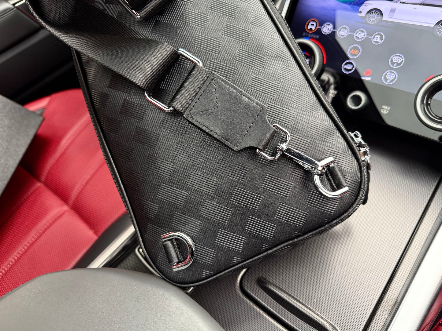 Shoulder Bags