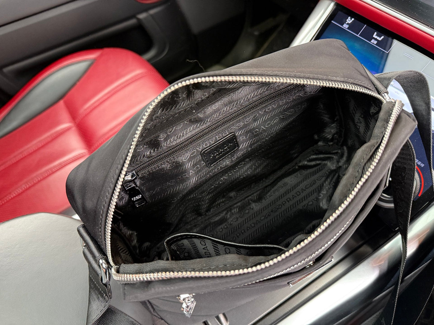 Shoulder Bags