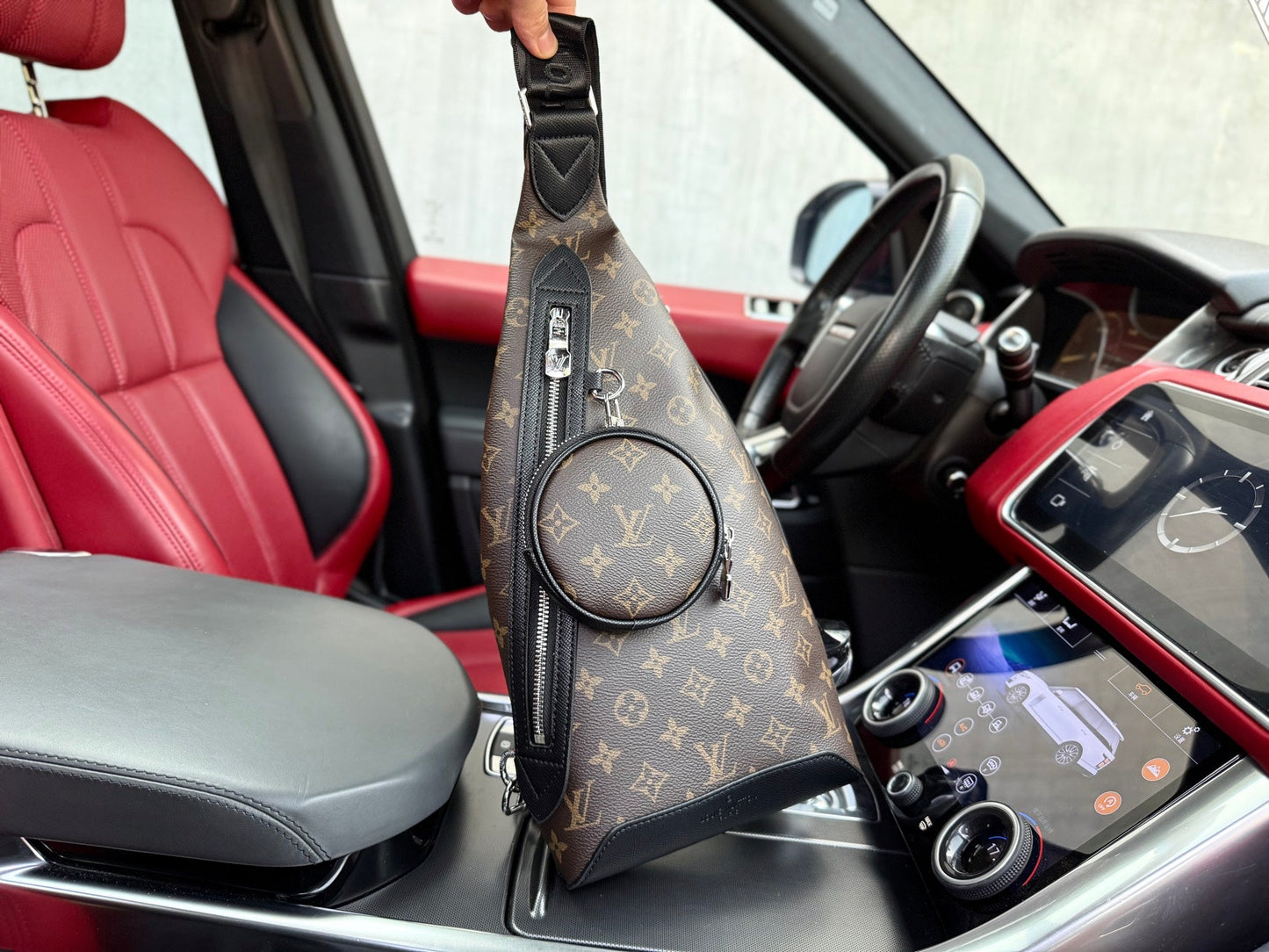 Shoulder Bags