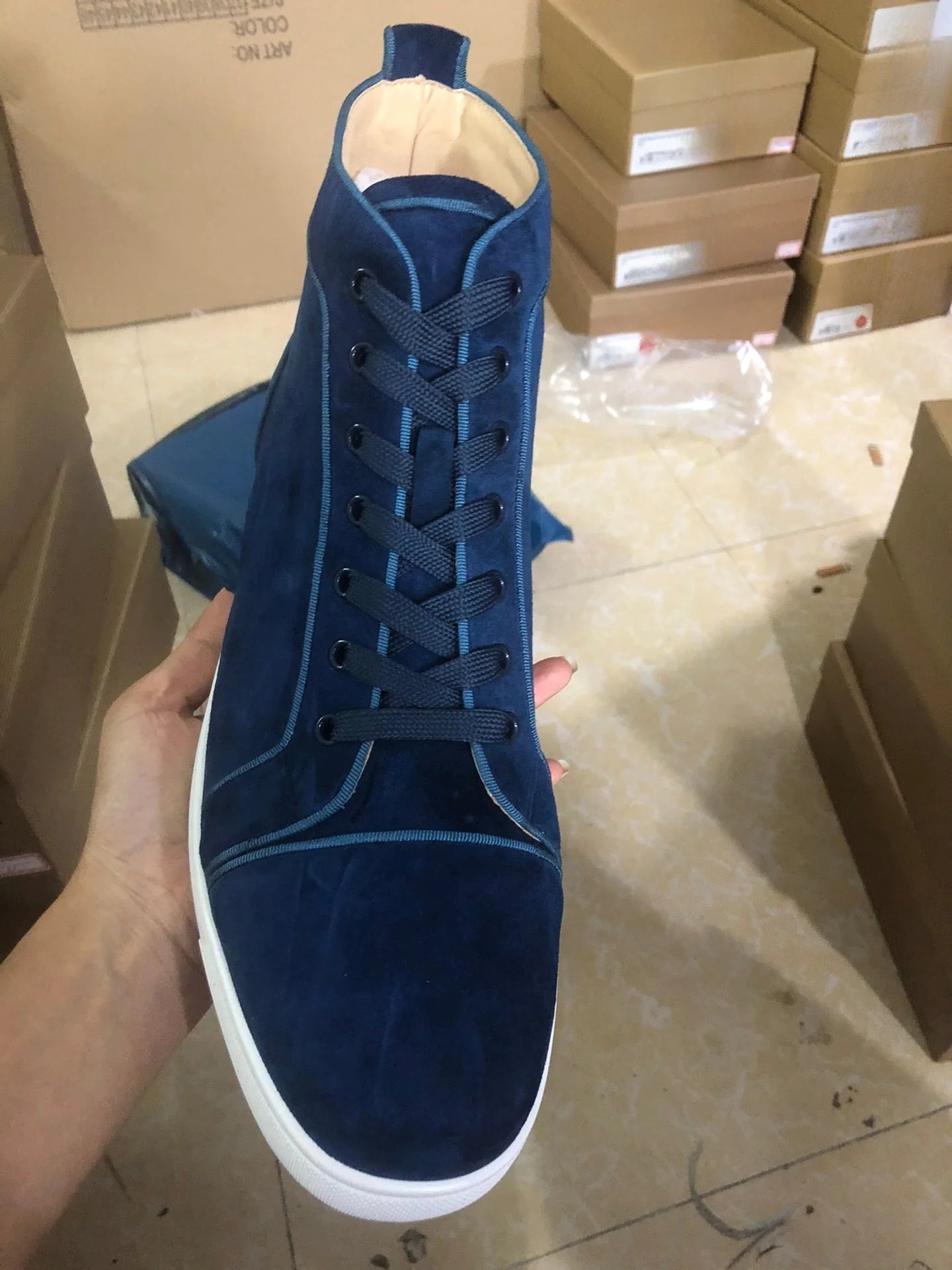 Sneaker