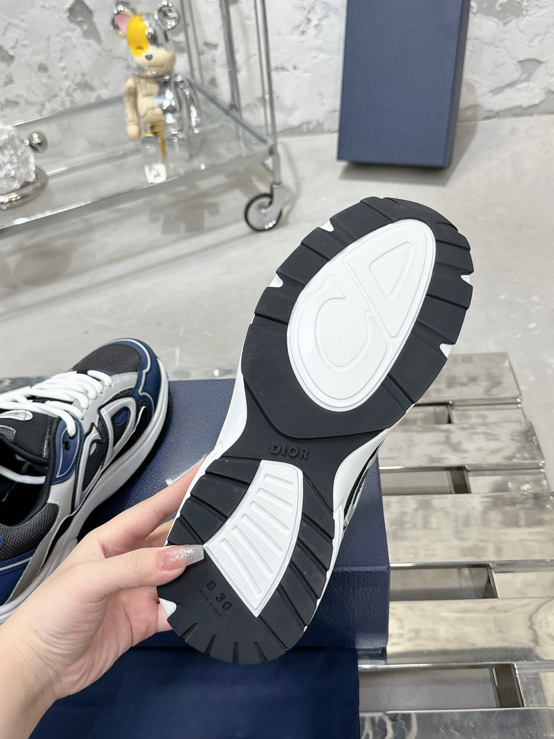 Sneakers