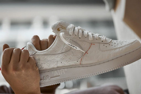 Sneaker