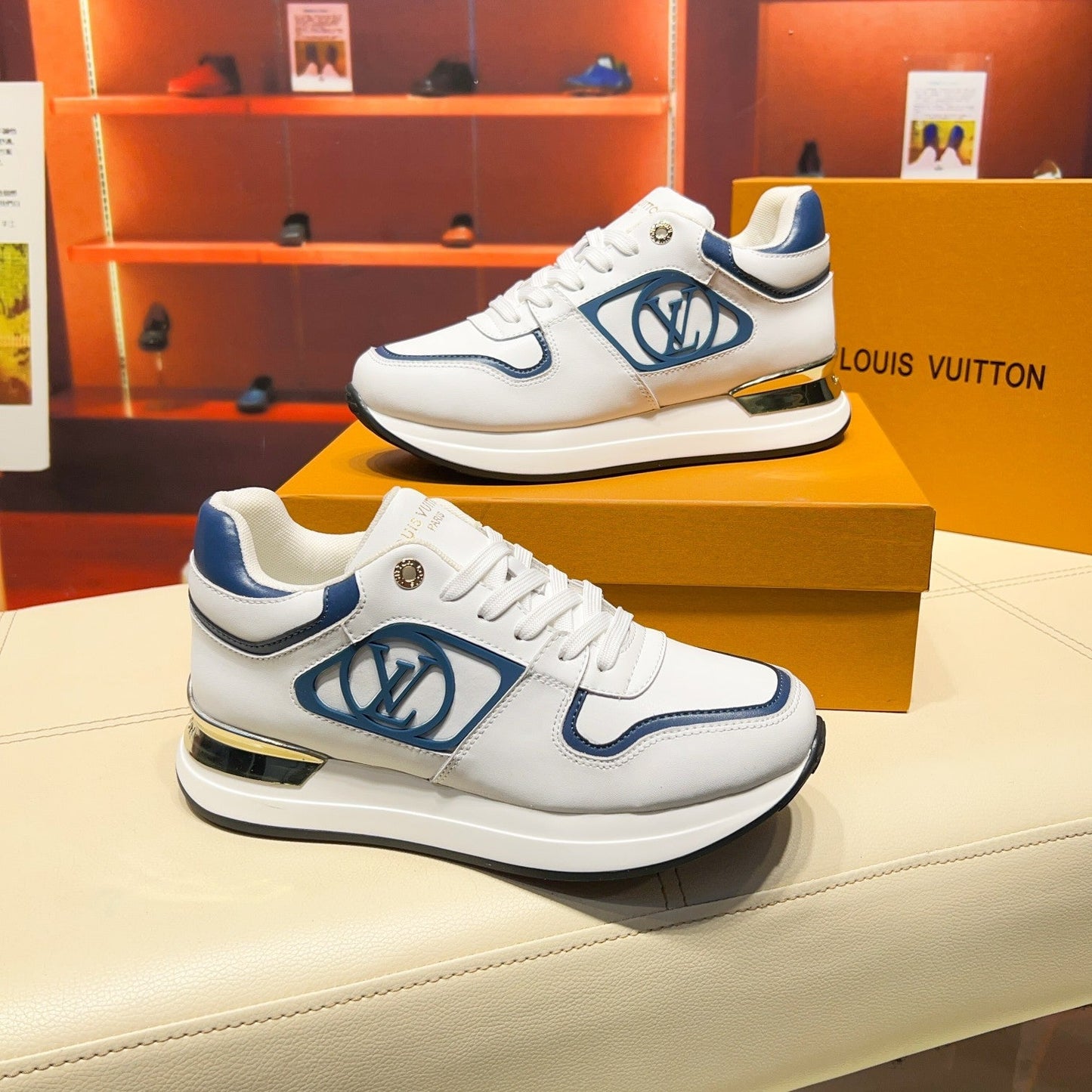 Sneakers
