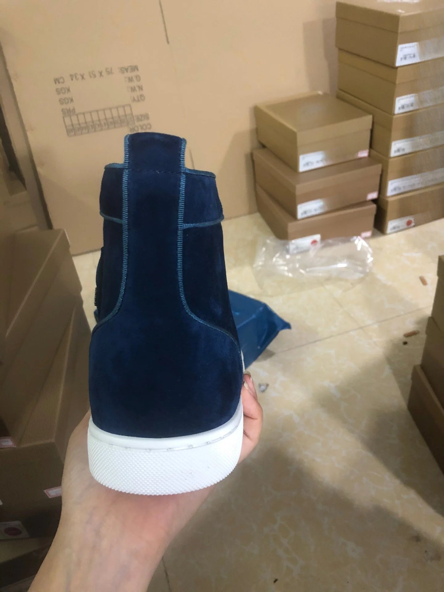 Sneaker