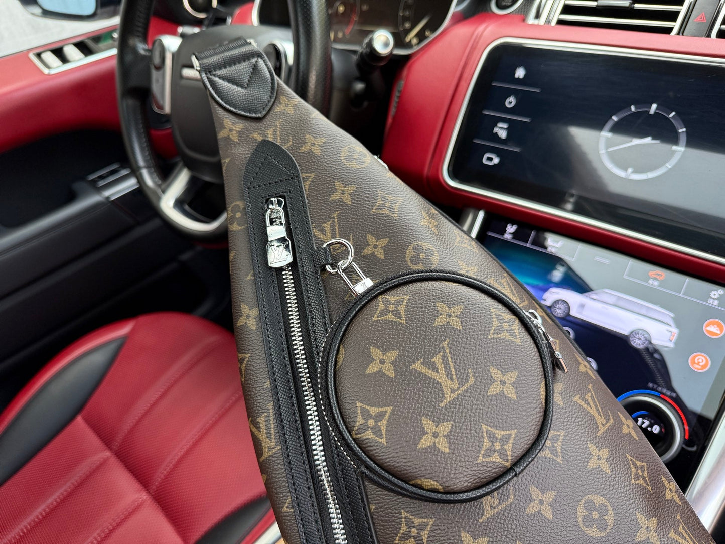 Shoulder Bags