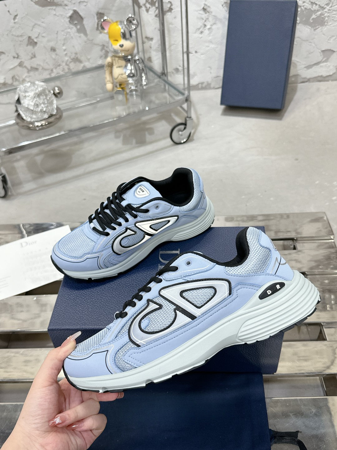 Sneakers