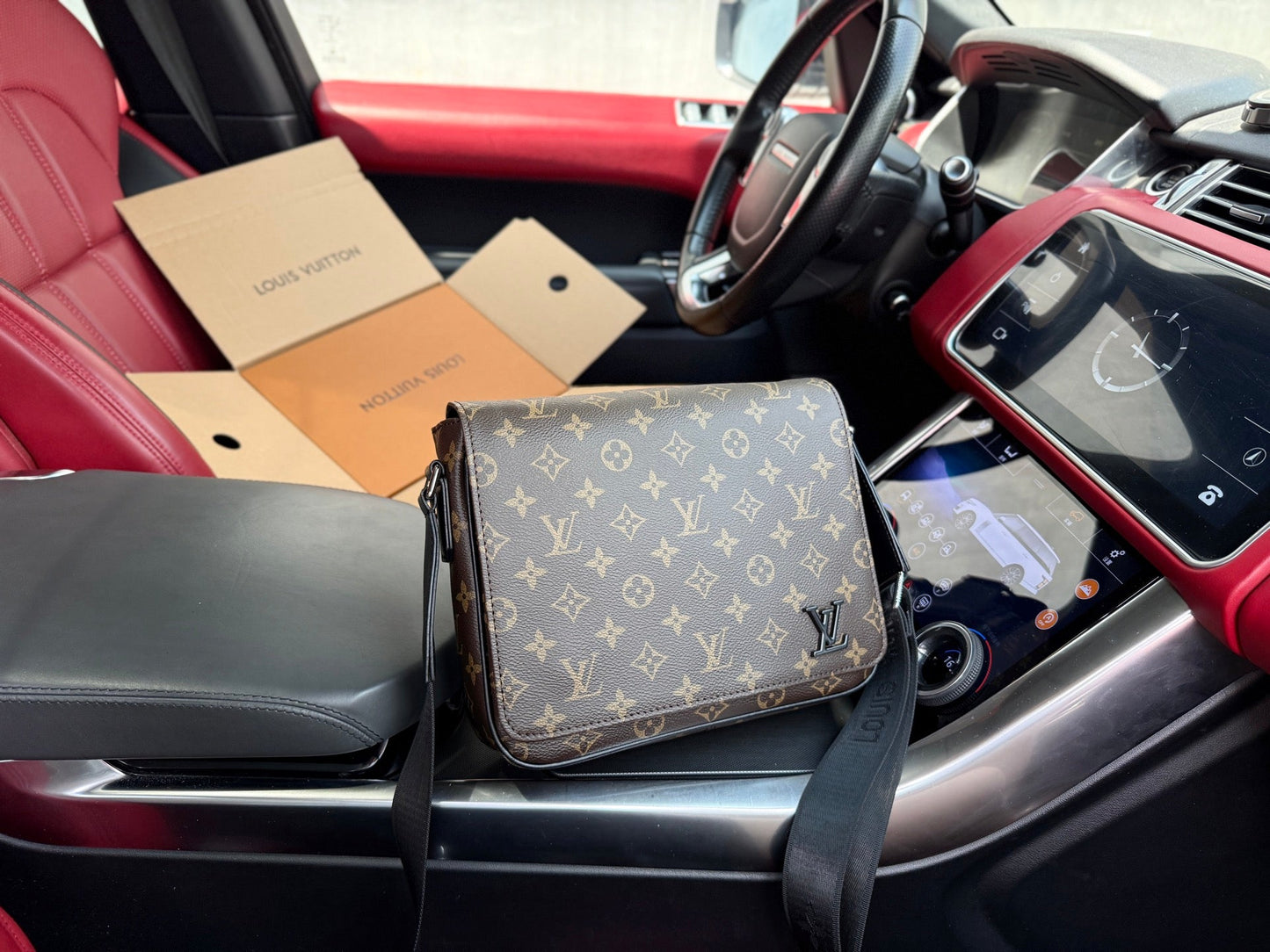 Shoulder Bags